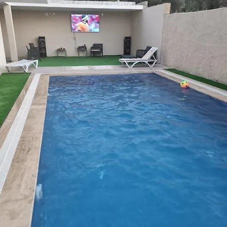 Dalgic Pool Club アパートホテル フェティエ